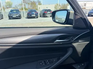 BMW 530e iPerformance xDrive M Sportpaket