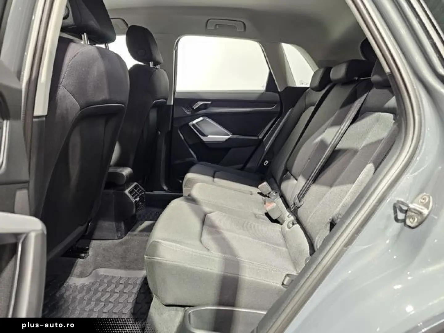 AUDI Q3 35 TFSI Sport Virtual LED Plus Standheiz. AHK