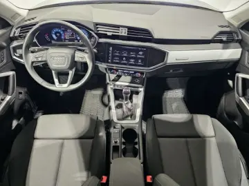 AUDI Q3 35 TFSI Sport Virtual LED Plus Standheiz. AHK