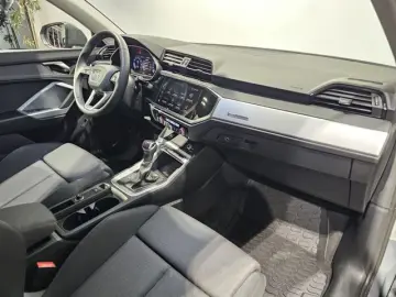 AUDI Q3 35 TFSI Sport Virtual LED Plus Standheiz. AHK