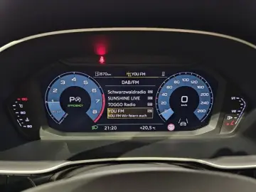 AUDI Q3 35 TFSI Sport Virtual LED Plus Standheiz. AHK