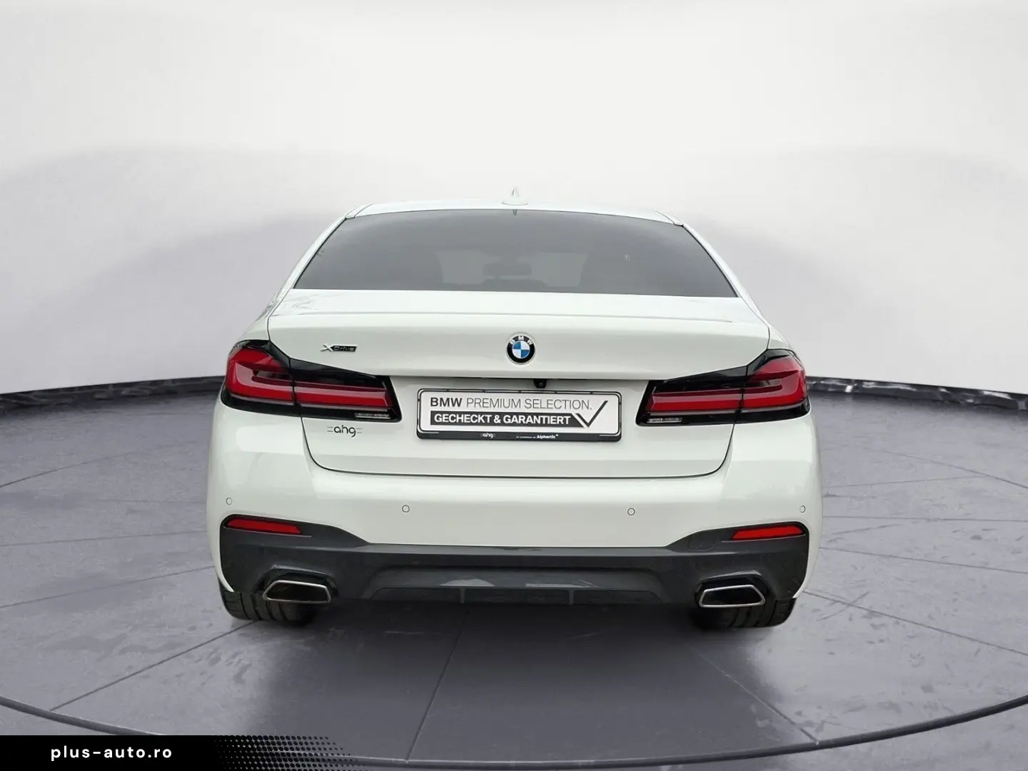 BMW 530i xDrive M Sport Navi ACC RFK Glasdach HiFi