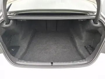 BMW 530i xDrive M Sport Navi ACC RFK Glasdach HiFi