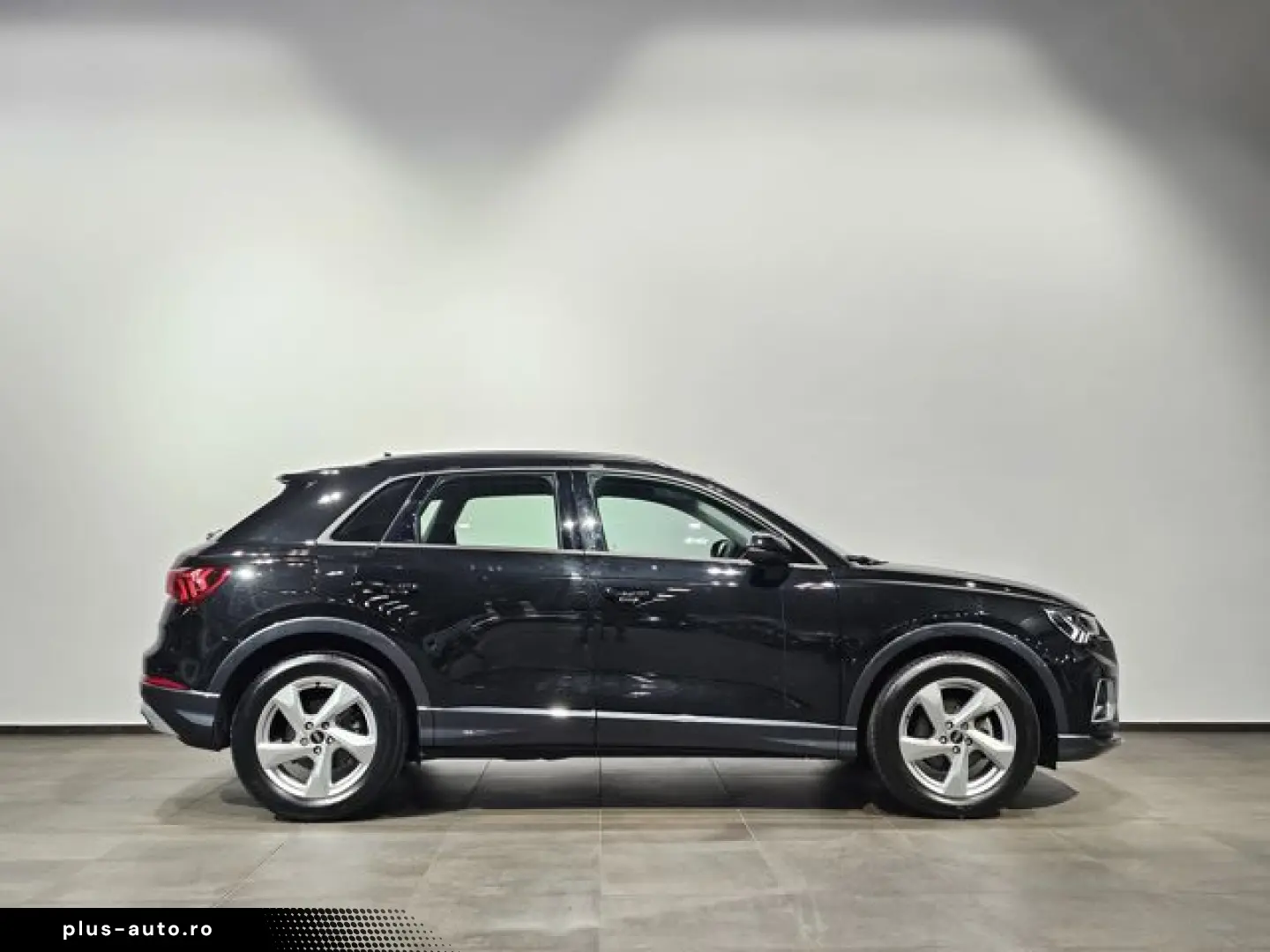 AUDI Q3 35 TFSI Sport Virtual LED Plus Standheiz. AHK