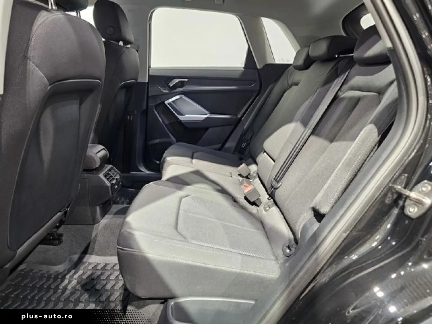 AUDI Q3 35 TFSI Sport Virtual LED Plus Standheiz. AHK