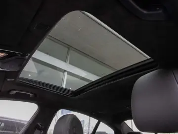 BMW 530i M Sportpaket 19  HeadUp Laser RfKam Glsdach