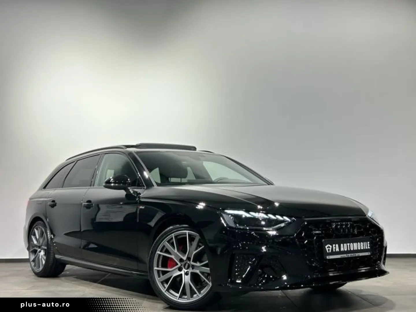 AUDI A4 2x S Line Comp. Black Matrix Pano Ahk 19 Zoll