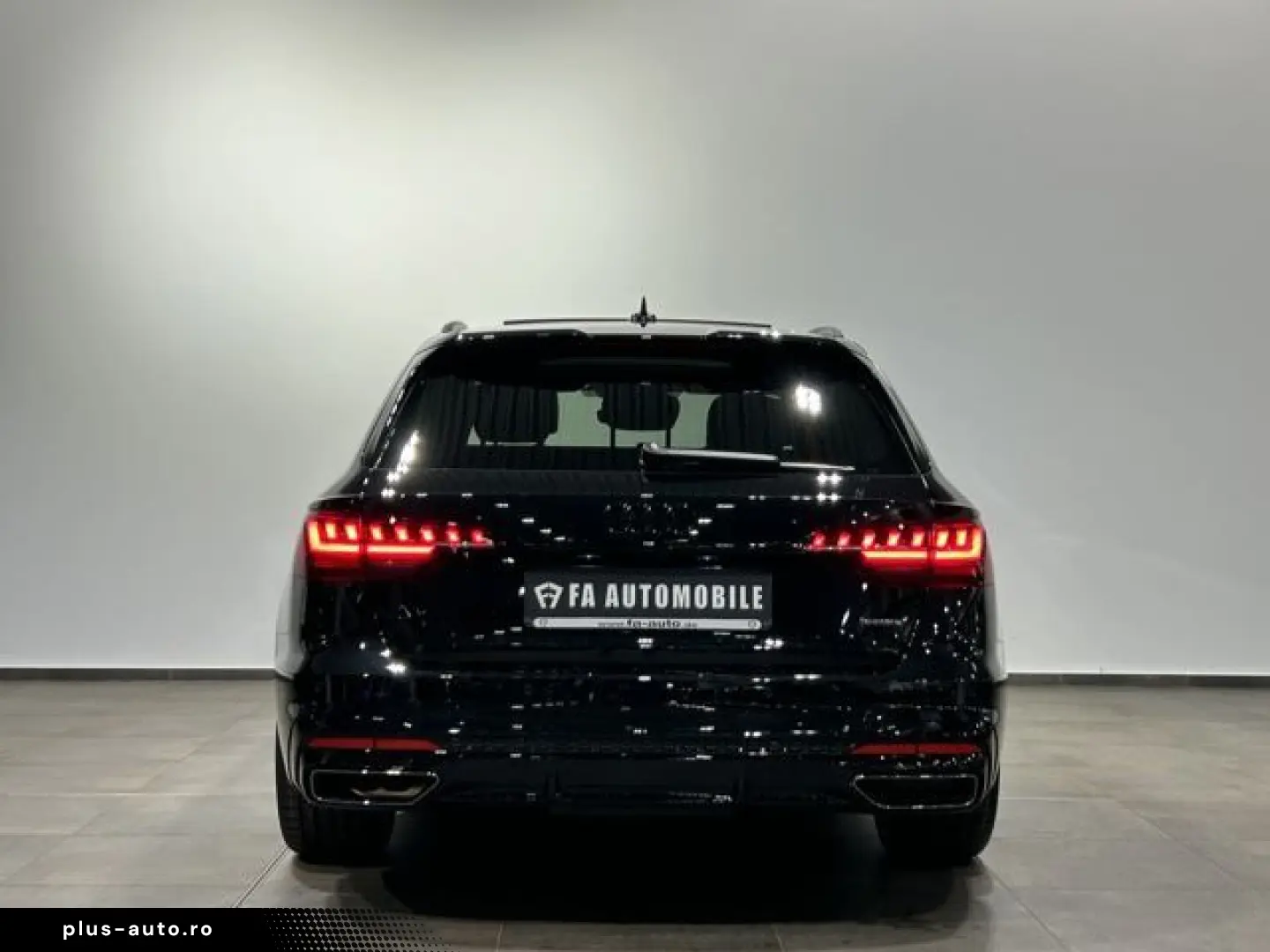 AUDI A4 2x S Line Comp. Black Matrix Pano Ahk 19 Zoll