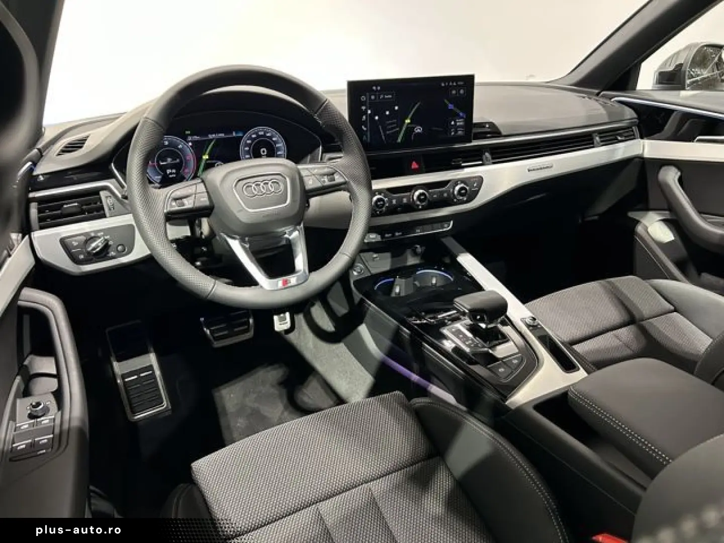 AUDI A4 2x S Line Comp. Black Matrix Pano Ahk 19 Zoll