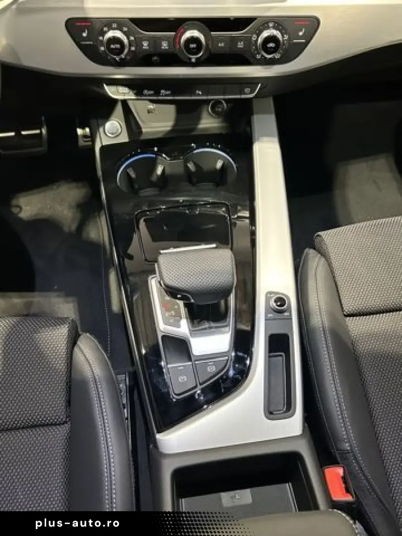 AUDI A4 2x S Line Comp. Black Matrix Pano Ahk 19 Zoll