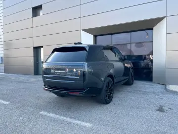 LAND ROVER Range Rover HSE Hybrid