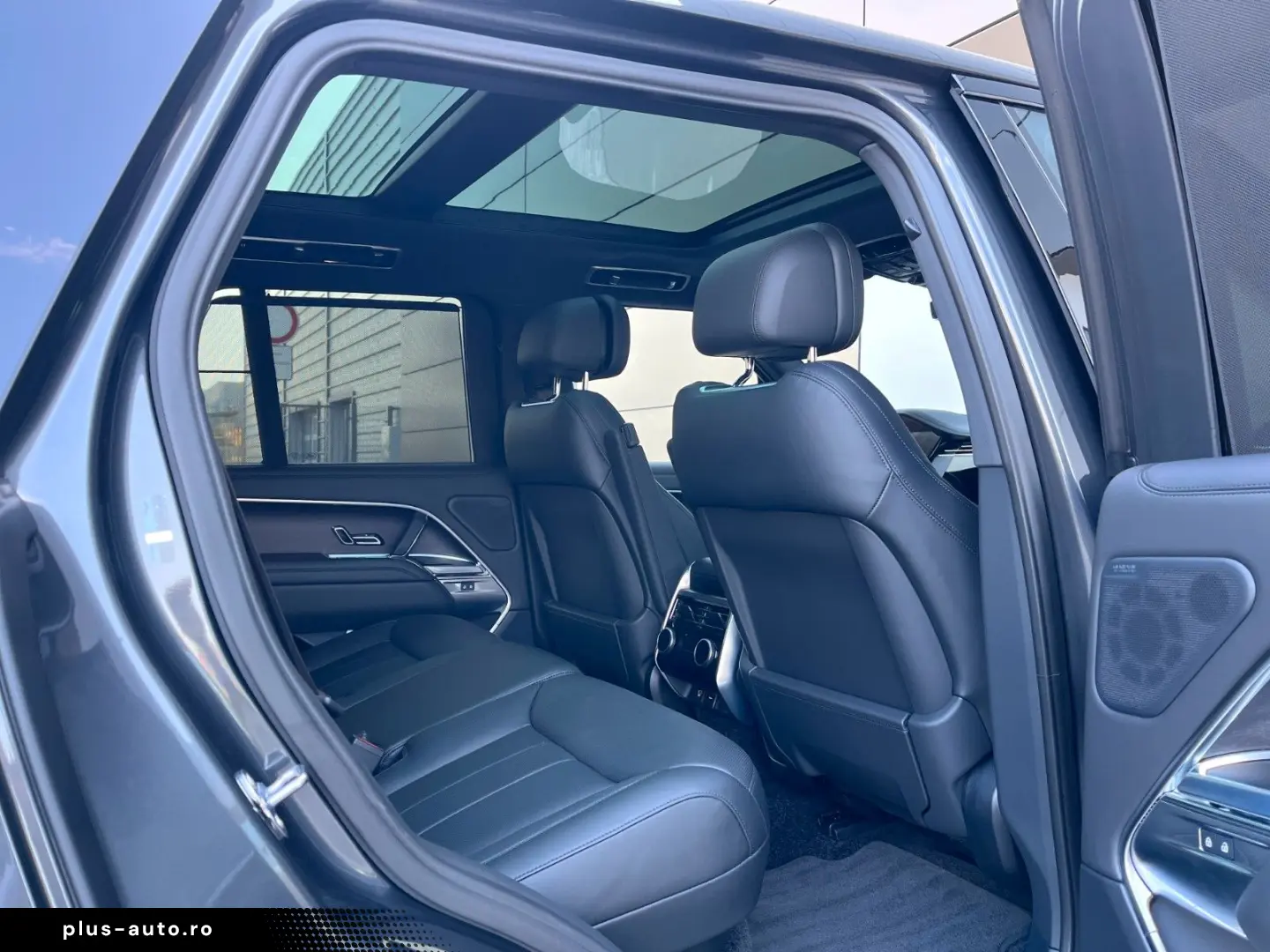 LAND ROVER Range Rover HSE Hybrid