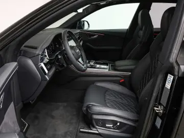 AUDI Q8 55 TFSI qu. 2 x S line black  HUD  Pano  AHK