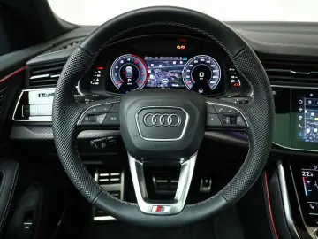 AUDI Q8 55 TFSI qu. 2 x S line black  HUD  Pano  AHK