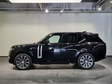 LAND ROVER Range Rover P550e Autobiography
