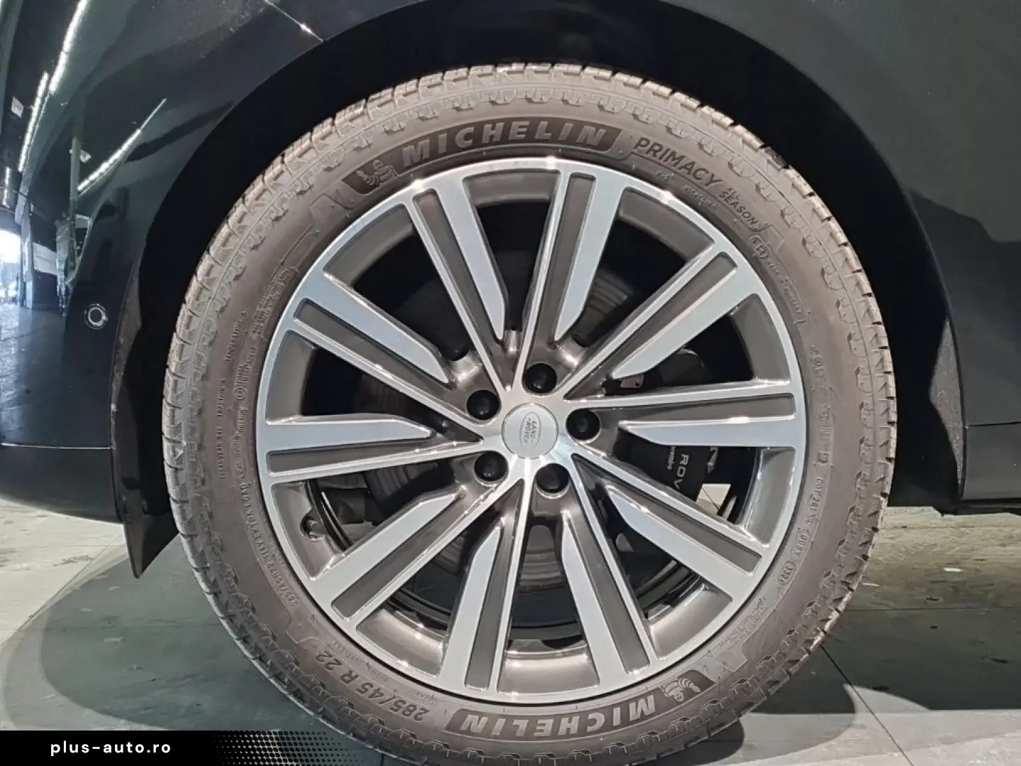 LAND ROVER Range Rover P550e Autobiography