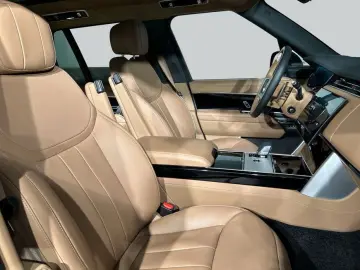 LAND ROVER Range Rover D300 HSE