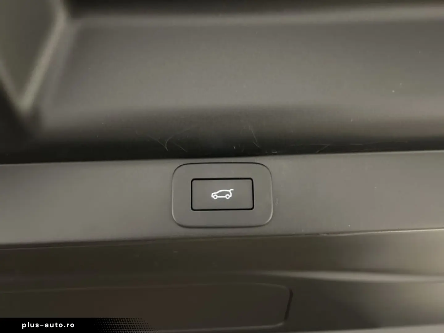 LAND ROVER Range Rover D300 HSE