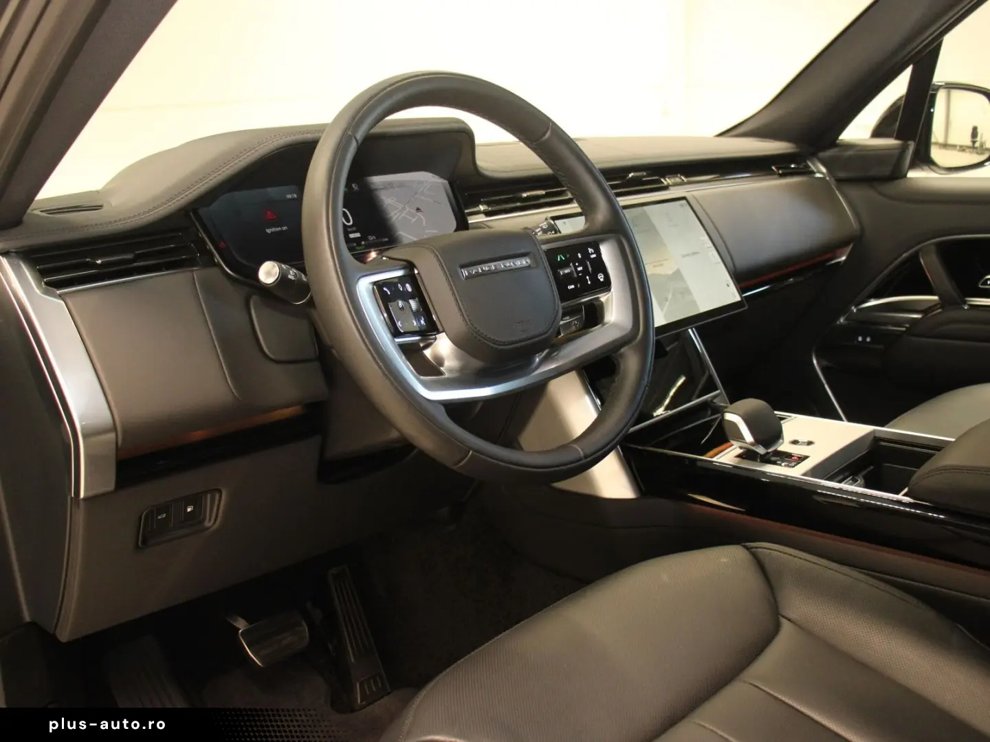 LAND ROVER Range Rover P460e HSE Hybrid AHK Pano