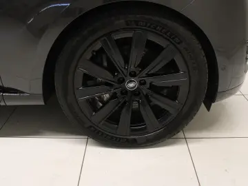 LAND ROVER Range Rover P460e HSE Hybrid AHK Pano