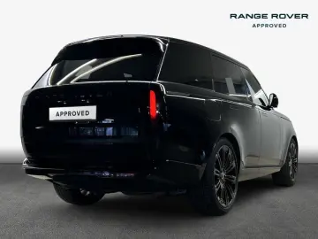 LAND ROVER Range Rover D300 HSE