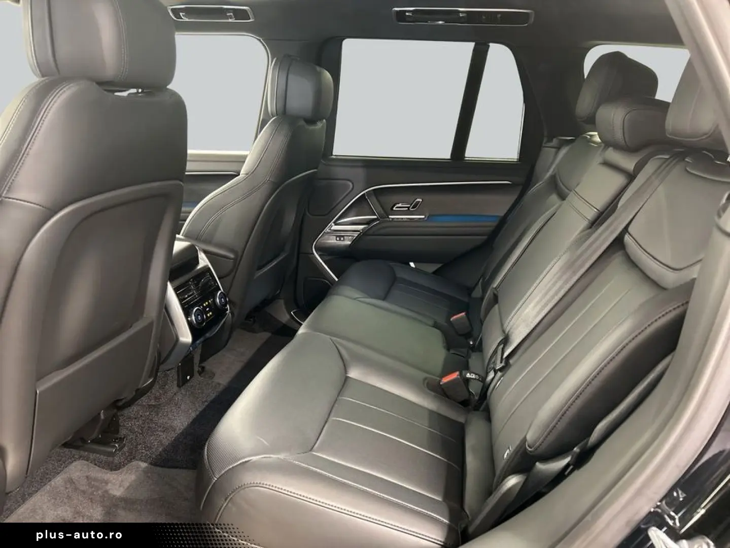 LAND ROVER Range Rover D300 HSE