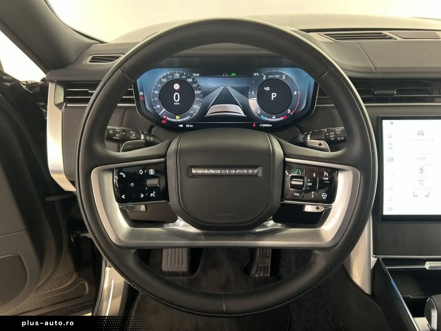 LAND ROVER Range Rover D300 HSE