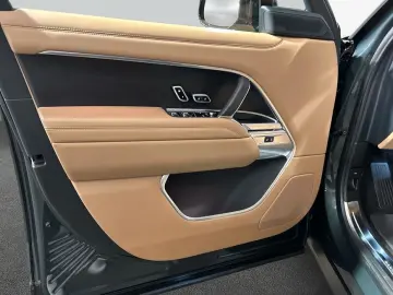 LAND ROVER Range Rover D350 HSE