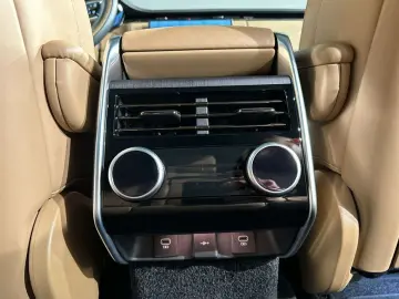 LAND ROVER Range Rover D350 HSE