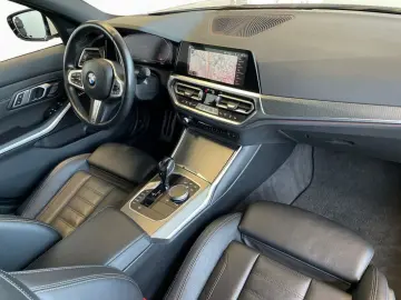 BMW 320dA xDrive M Sport AHK HUD Stop&Go DA HiFi PA