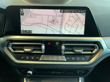 BMW 320dA xDrive M Sport AHK HUD Stop&Go DA HiFi PA