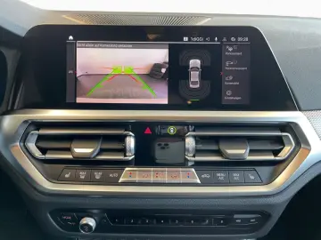 BMW 320dA xDrive M Sport AHK HUD Stop&Go DA HiFi PA