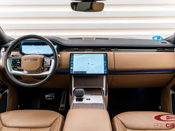 LAND ROVER Range Rover 3.0 P460e SE