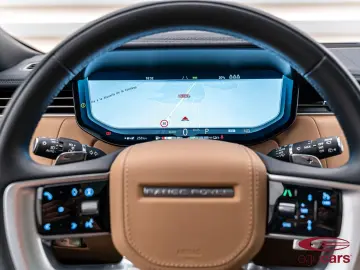 LAND ROVER Range Rover 3.0 P460e SE