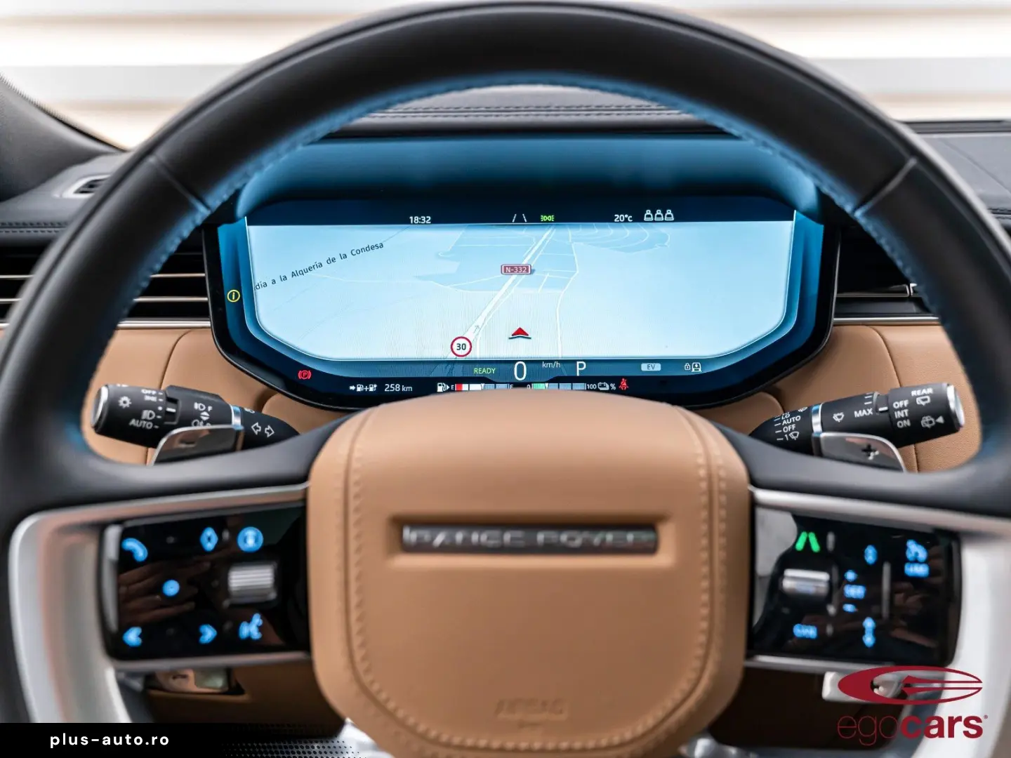 LAND ROVER Range Rover 3.0 P460e SE