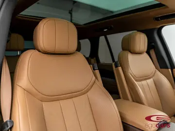 LAND ROVER Range Rover 3.0 P460e SE