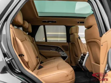 LAND ROVER Range Rover 3.0 P460e SE