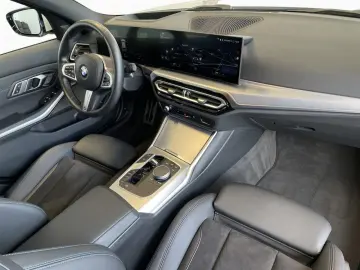 BMW 320dA xD Tour M Sport - AHK St Go H K MEM adLED