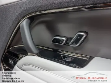 LAND ROVER Range Rover Sport D250 SE Panorama Winter-Paket