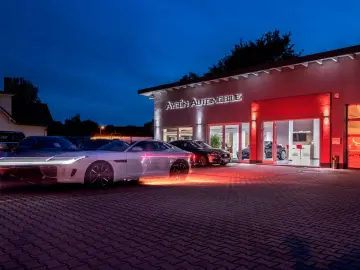 LAND ROVER Range Rover Sport D250 SE Panorama Winter-Paket