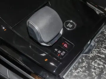 LAND ROVER Range Rover Sport Autobiography P530 4.4 V8 Mild