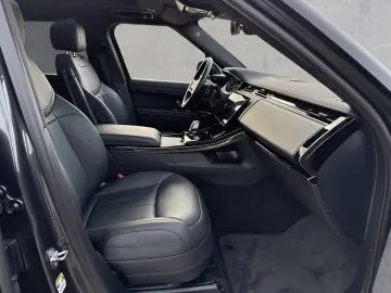 LAND ROVER Range Rover Sport D300 Dyn. SE AHK Black WinterP