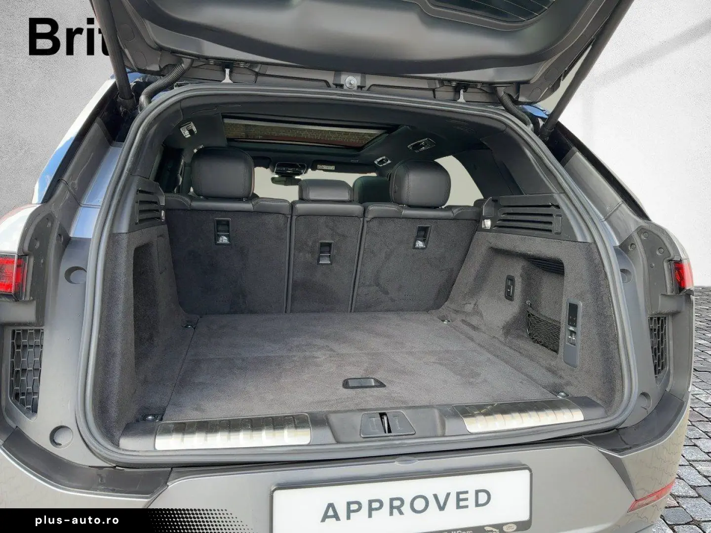 LAND ROVER RANGE ROVER SPORT P460e Dynamic SE ACC