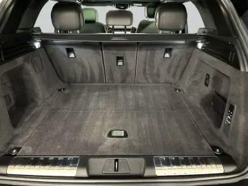 LAND ROVER Range Rover Sport P460e Hybrid Dynamic SE