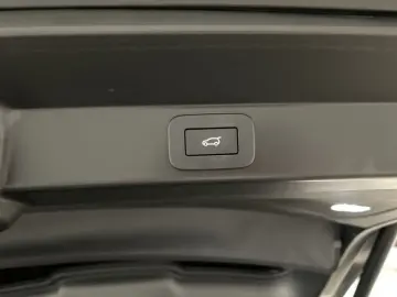 LAND ROVER Range Rover Sport P460e Hybrid Dynamic SE