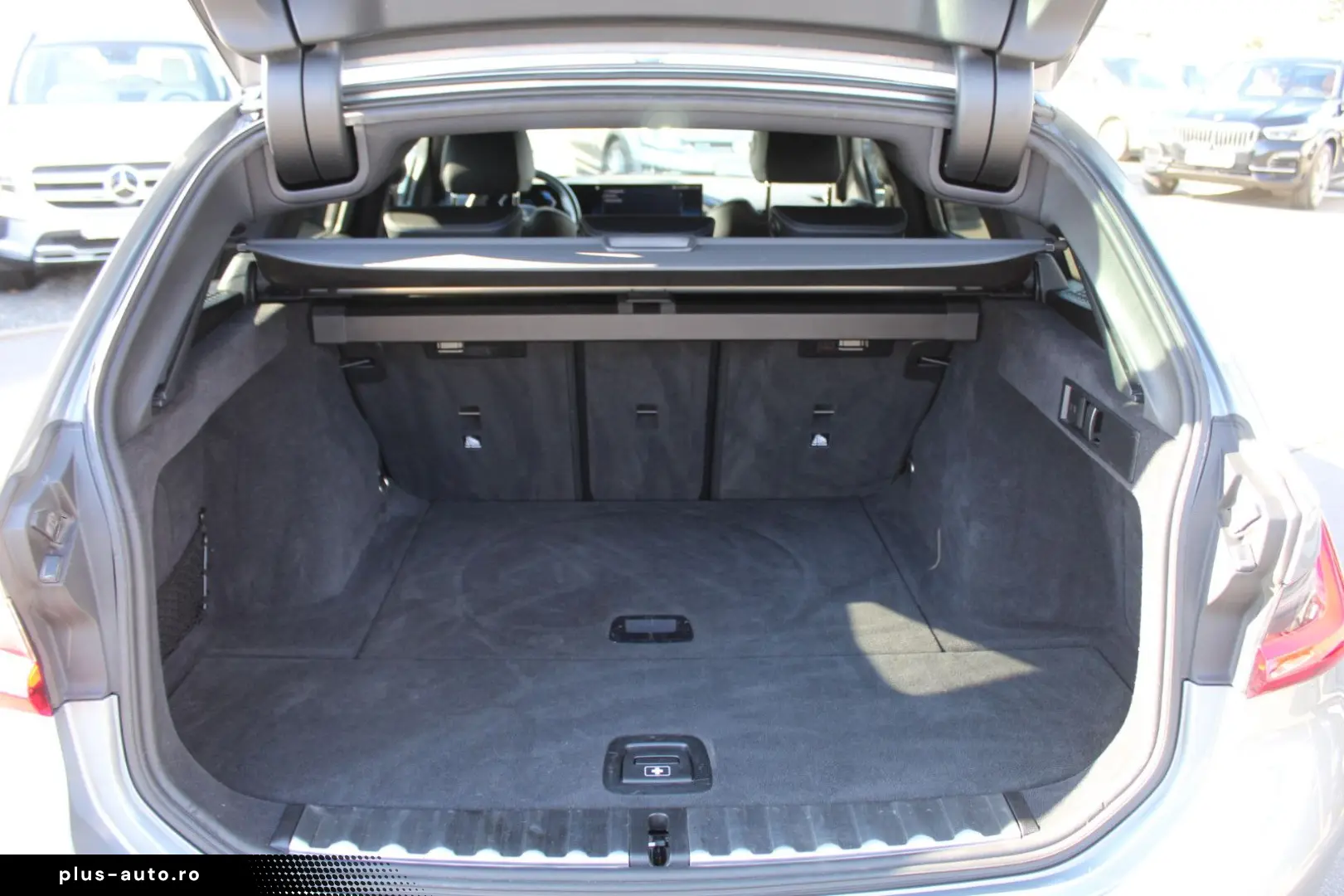 BMW 320d Tour. xDrive M Sportpaket HUD DAB ACC 19Zo.