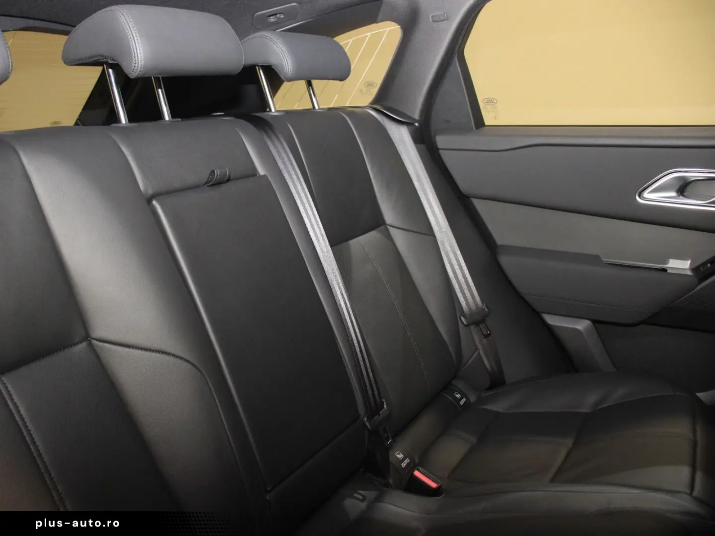 LAND ROVER Range Rover Velar 2.0 D200 DYNAMIC SE AWD AHK Bl