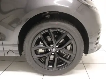 LAND ROVER Range Rover Velar 2.0 D200 DYNAMIC SE AWD AHK Bl