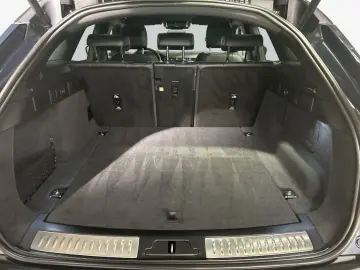 LAND ROVER Range Rover Velar D300 Dynamic SE