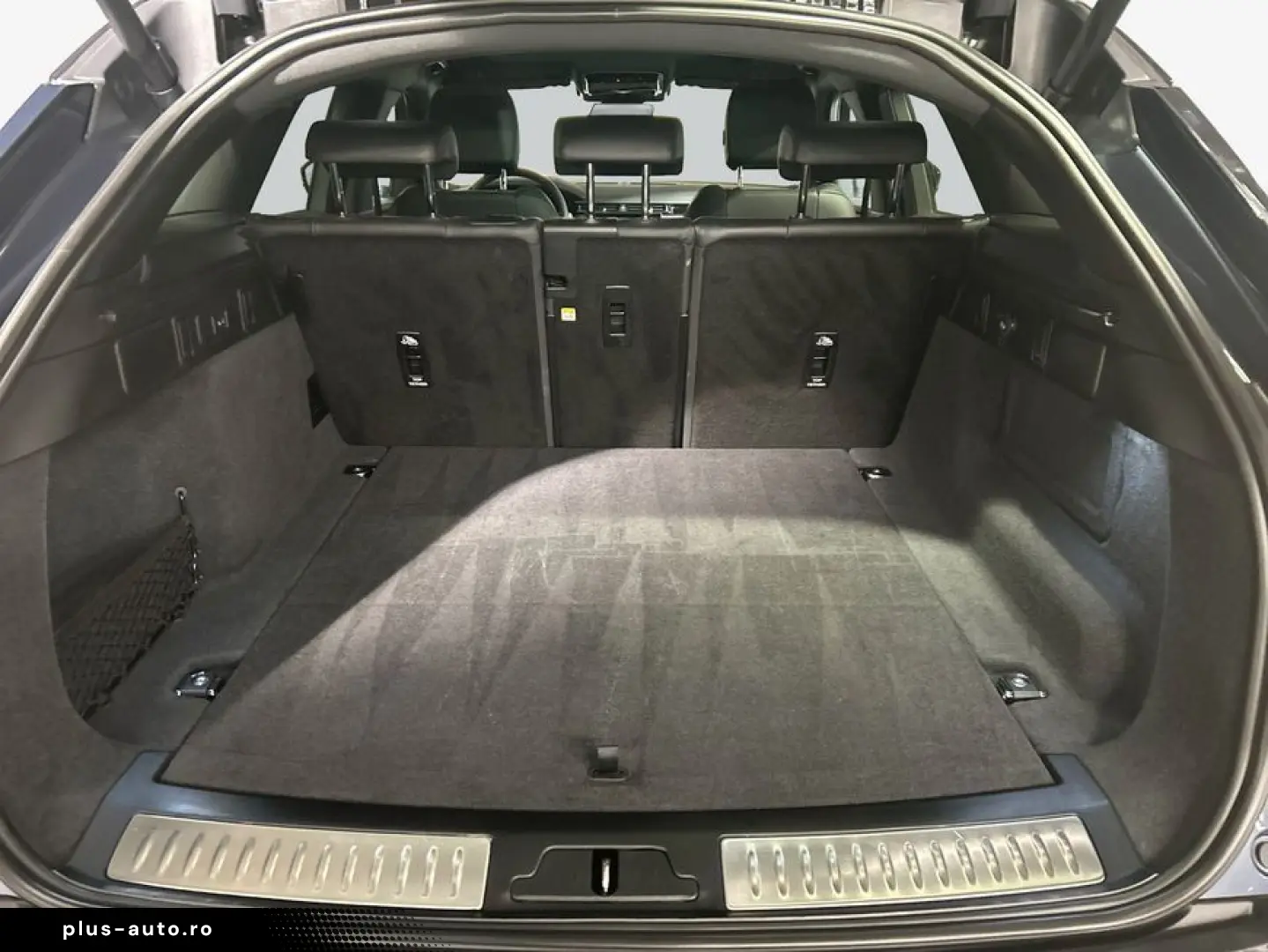 LAND ROVER Range Rover Velar D300 Dynamic SE